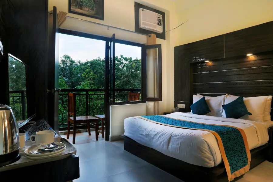 Hotel Holiday Highlights Corbett