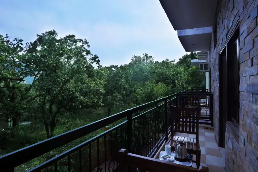 Hotel Holiday Highlights Corbett