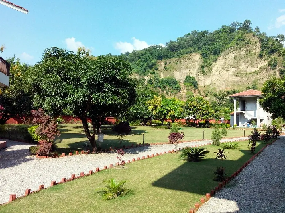 Myrica Anand Van Resort